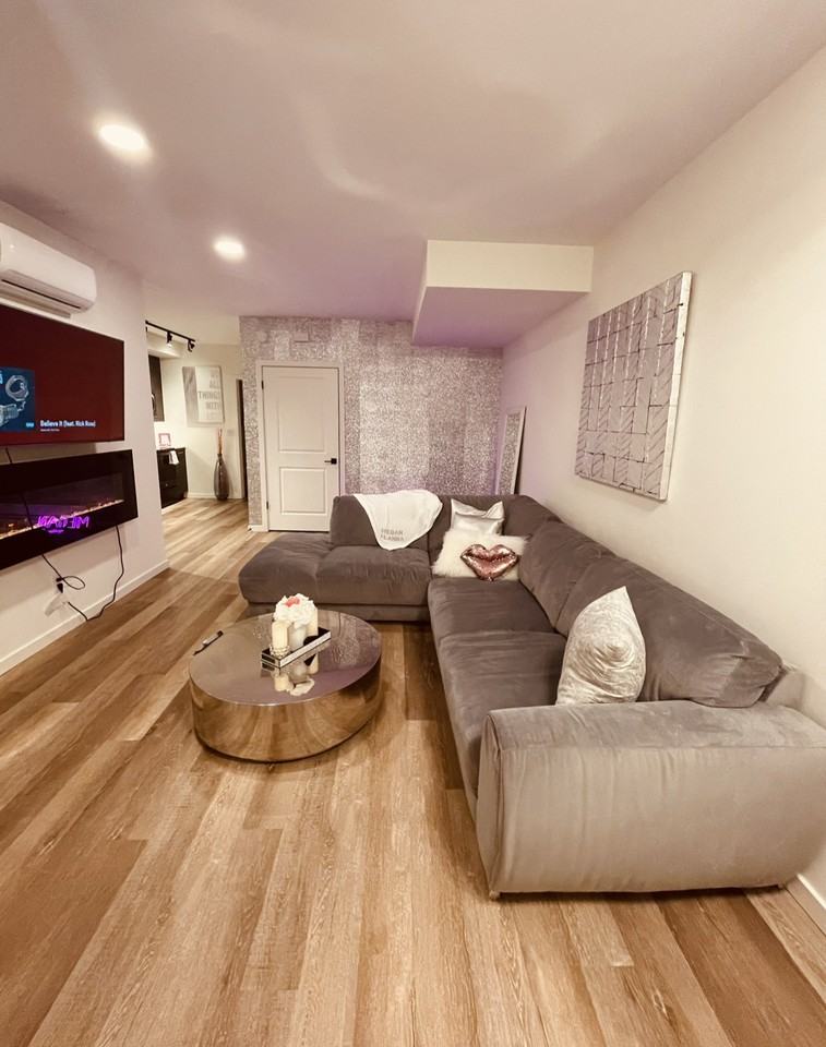 325 Park East Drive - Photo 2 of 11