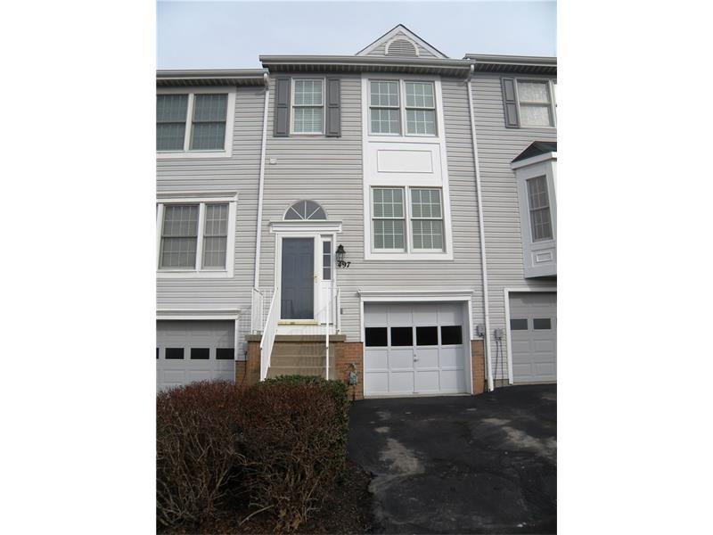 497 Cherryhill Dr - Photo 2 of 17