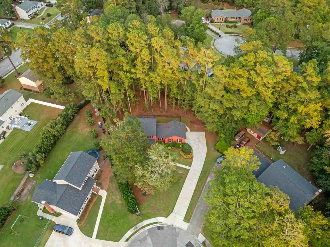 113 Wesleyan Ct - Photo 3 of 50