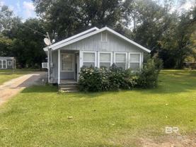 2115 S Magnolia St - Photo 1 of 1