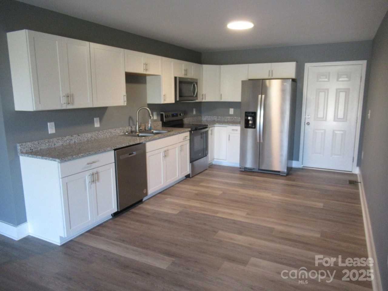 419 Northbrook Iii School Rd - Photo 7 of 15