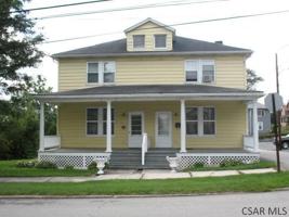 featured image of 465 W Union St