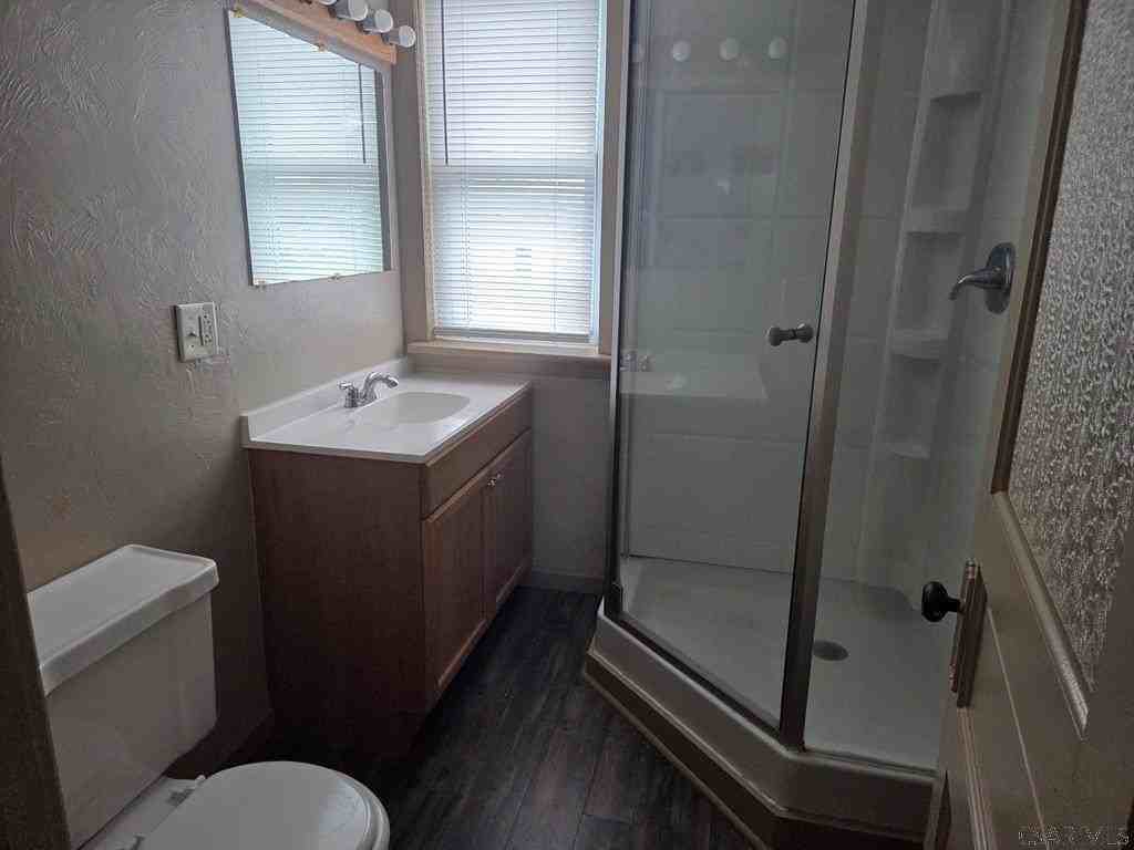 465 W Union St - Photo 7 of 10