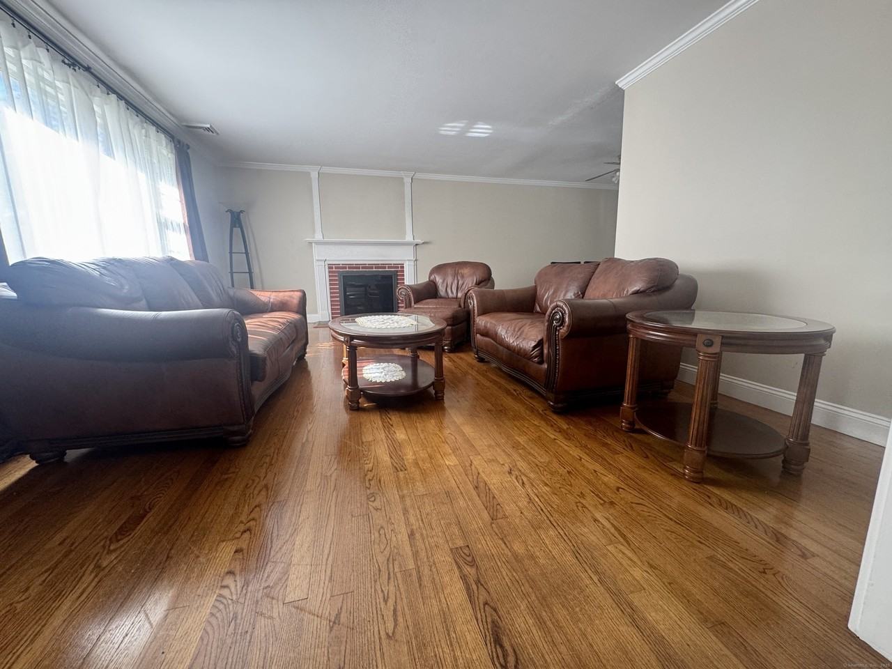 317 Weeping Willow Ln - Photo 4 of 25