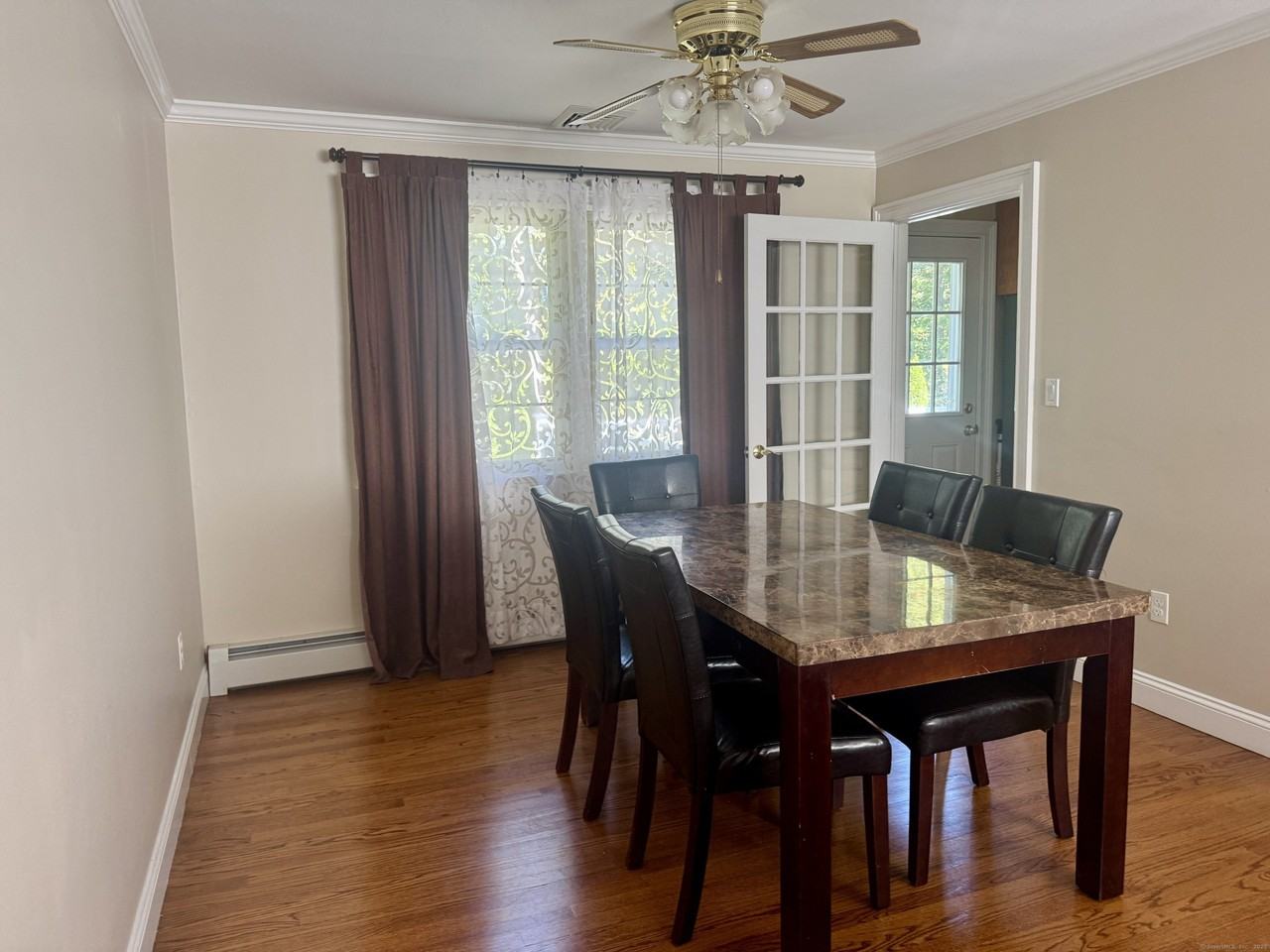 317 Weeping Willow Ln - Photo 5 of 25