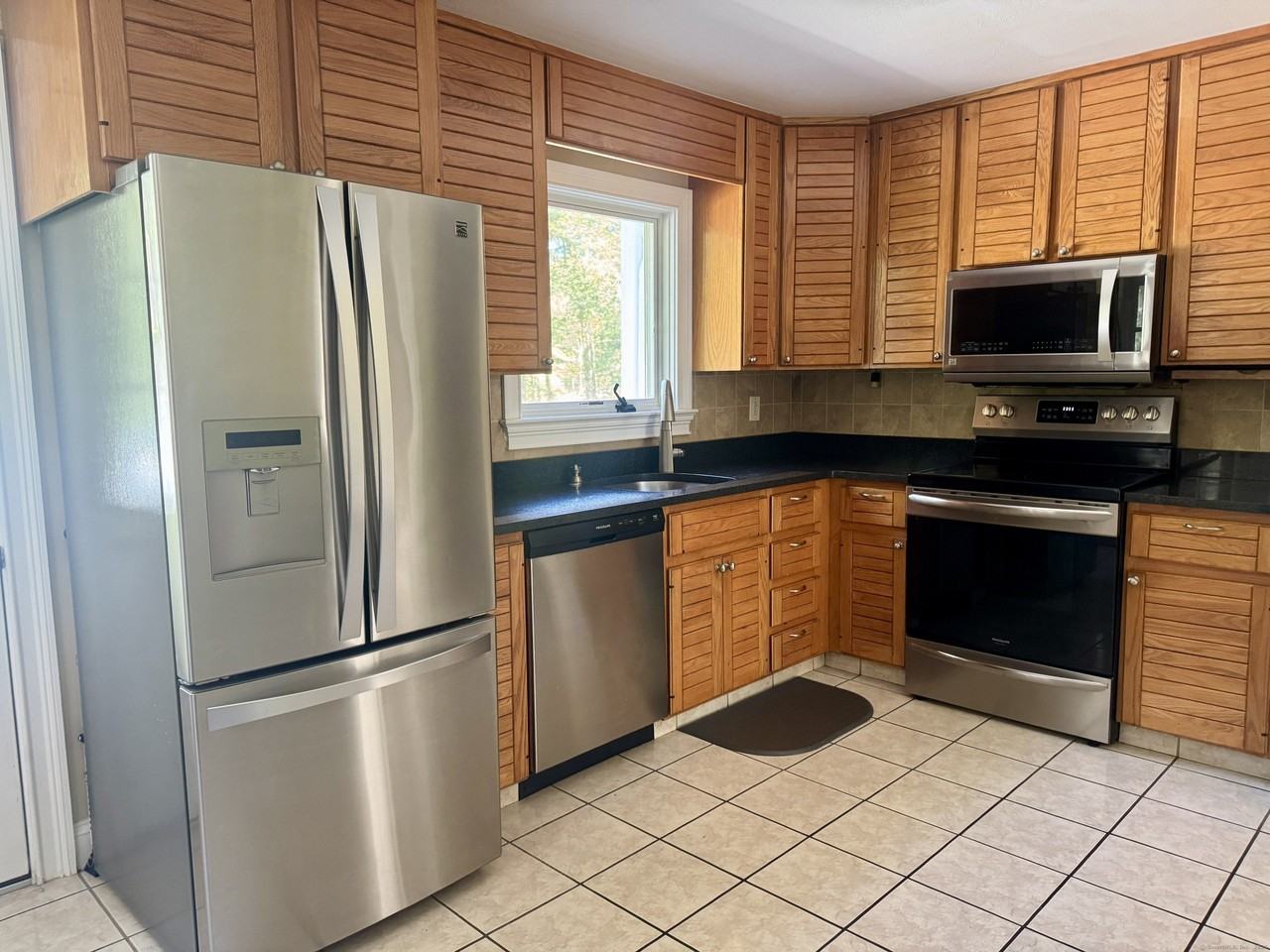 317 Weeping Willow Ln - Photo 7 of 25