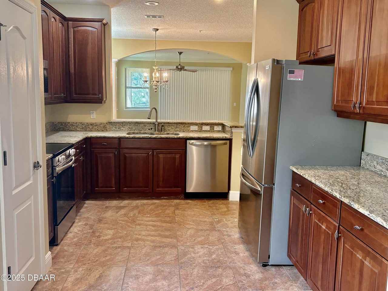 115 S Riverview Bend S S - Photo 6 of 37