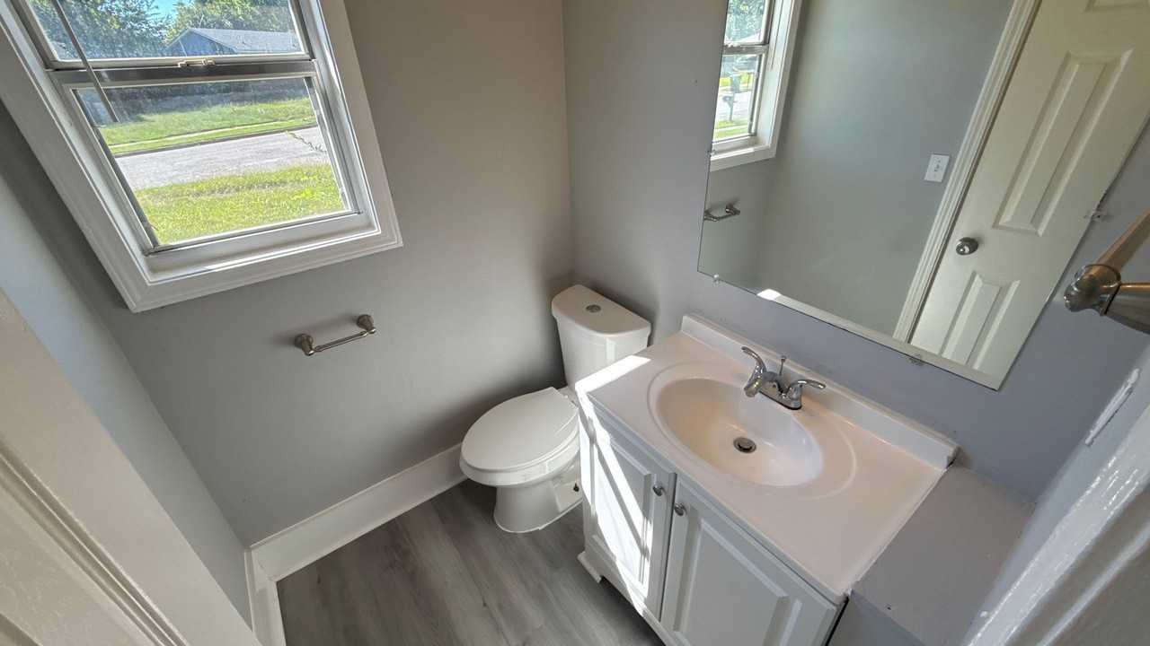 80 Otsego Dr - Photo 6 of 11