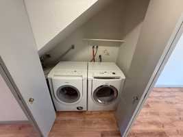 featured image of 722 Nw Walnut Blvd