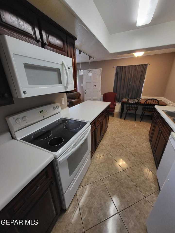 6700 6700 Escondido E2 - Photo 6 of 17