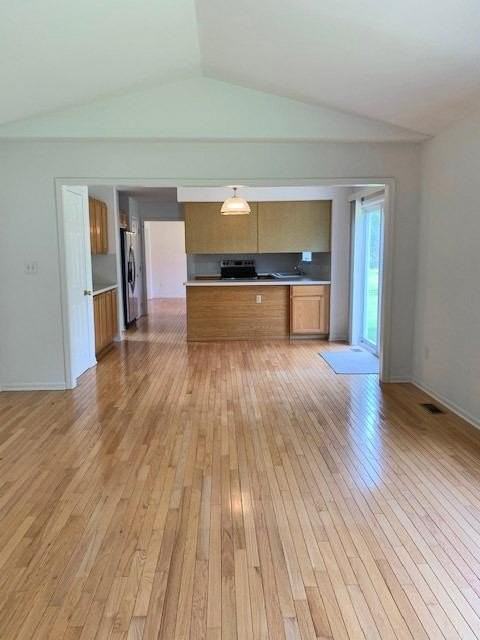 251 Cloverleaf Ct - Photo 4 of 16