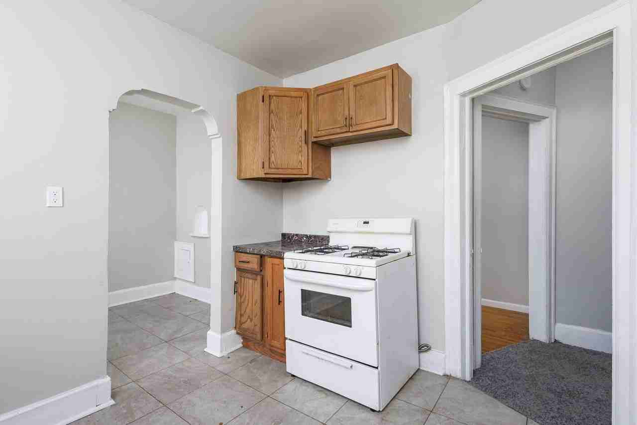 2704 Webb St - Photo 7 of 15