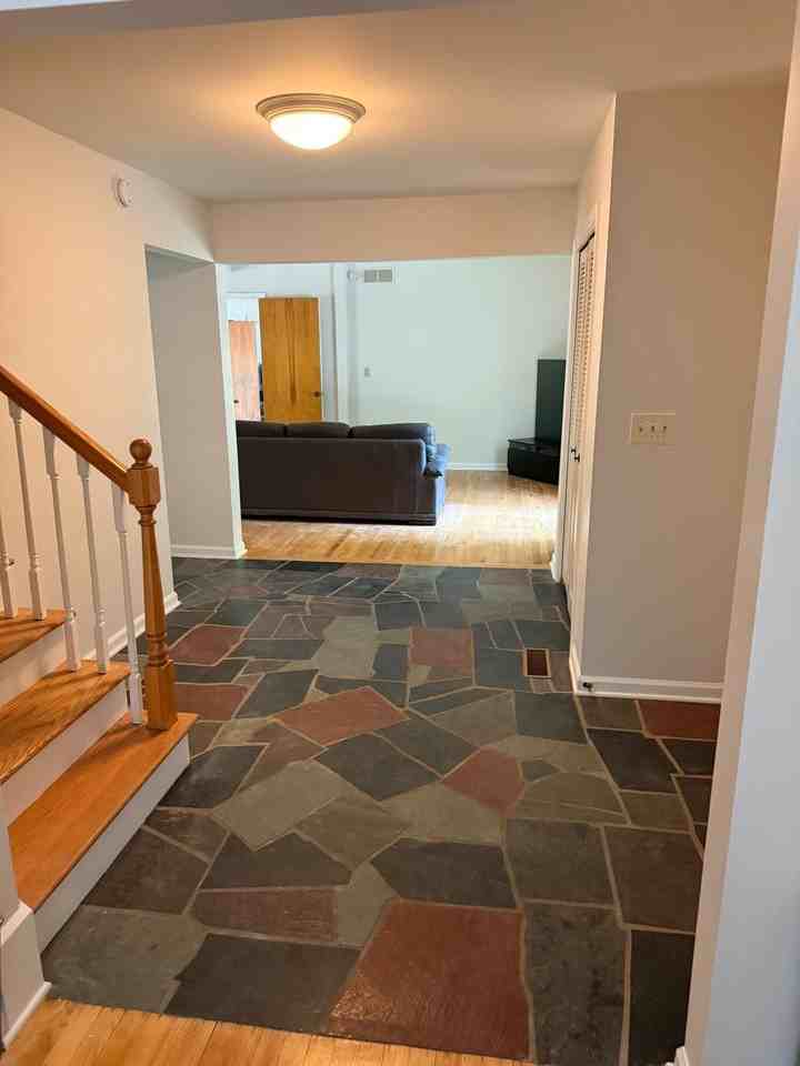 3925 Waldenwood Dr - Photo 5 of 22