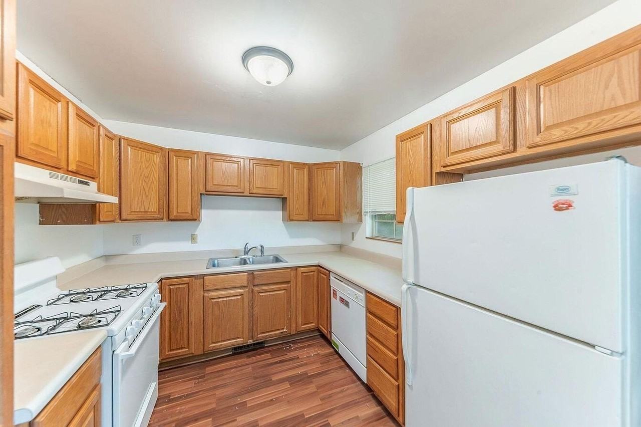 3429 W Michigan Ave - Photo 2 of 14