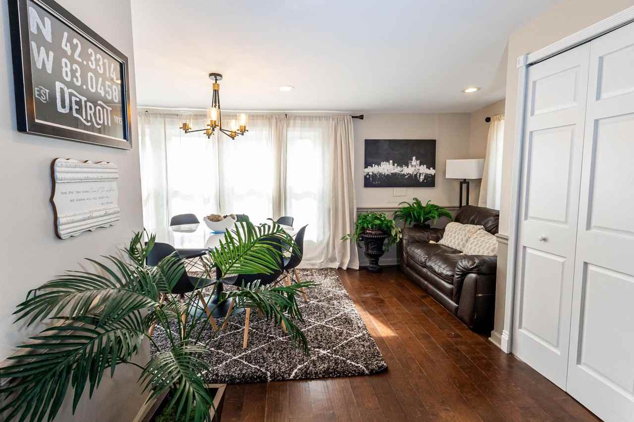 22515 E 10 Mile Rd - Photo 6 of 27