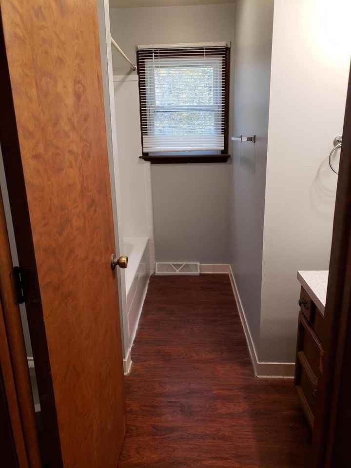 1391 South Center Road - Photo 3 of 12