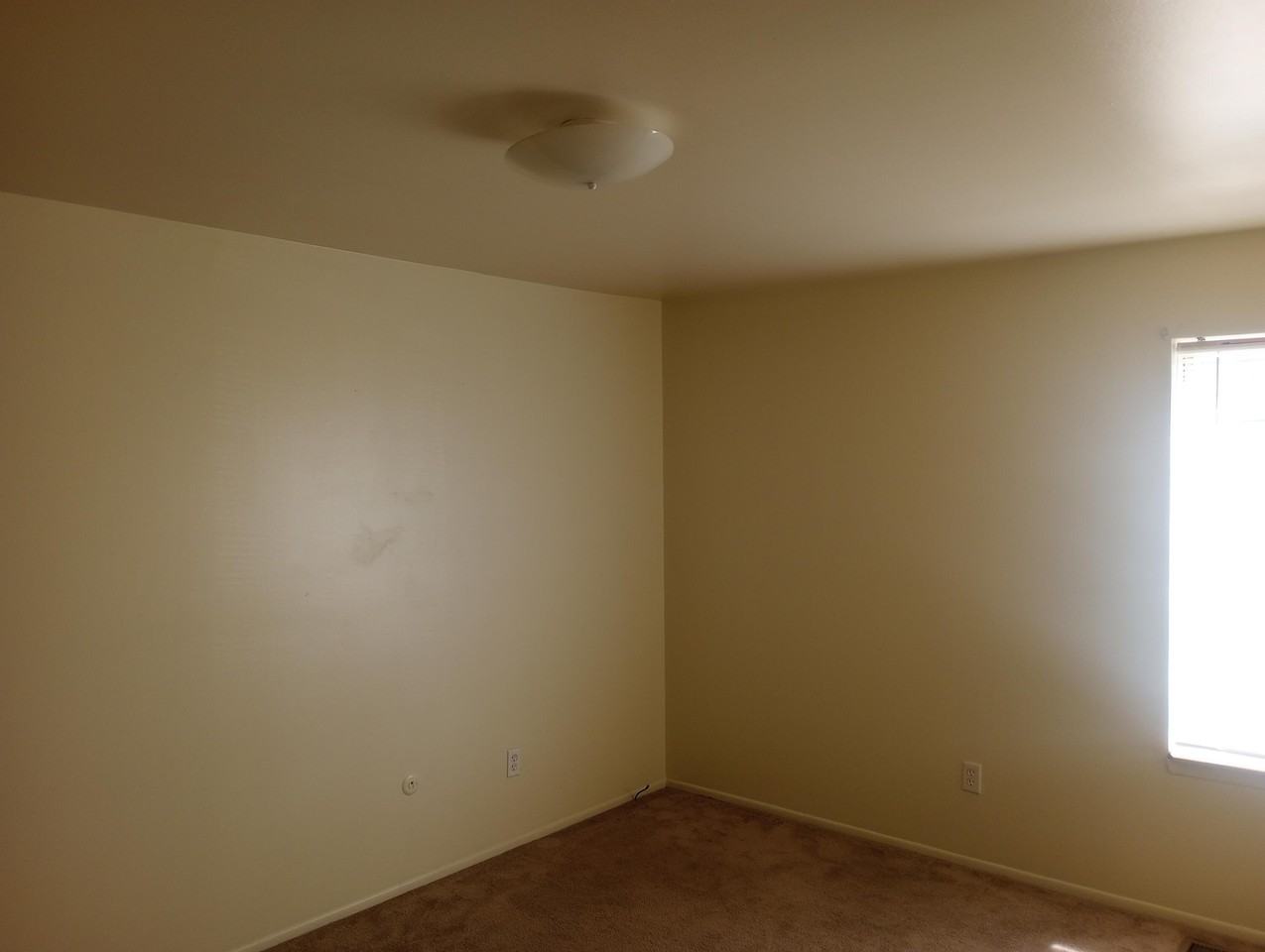 19639 W 12 Mile Rd Apt 104 #104 - Photo 7 of 13