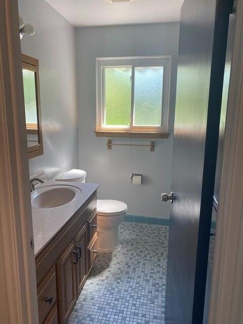 2160 Georgetown Blvd - Photo 7 of 15