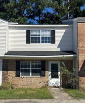 412 Myrtlewood Cir - Photo 1 of 1