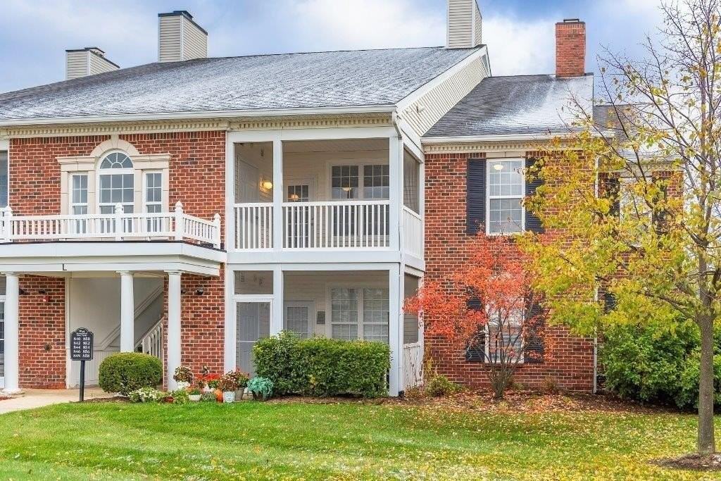 854 W Summerfield Glen Cir Unit 116 #116 - Photo 2 of 31