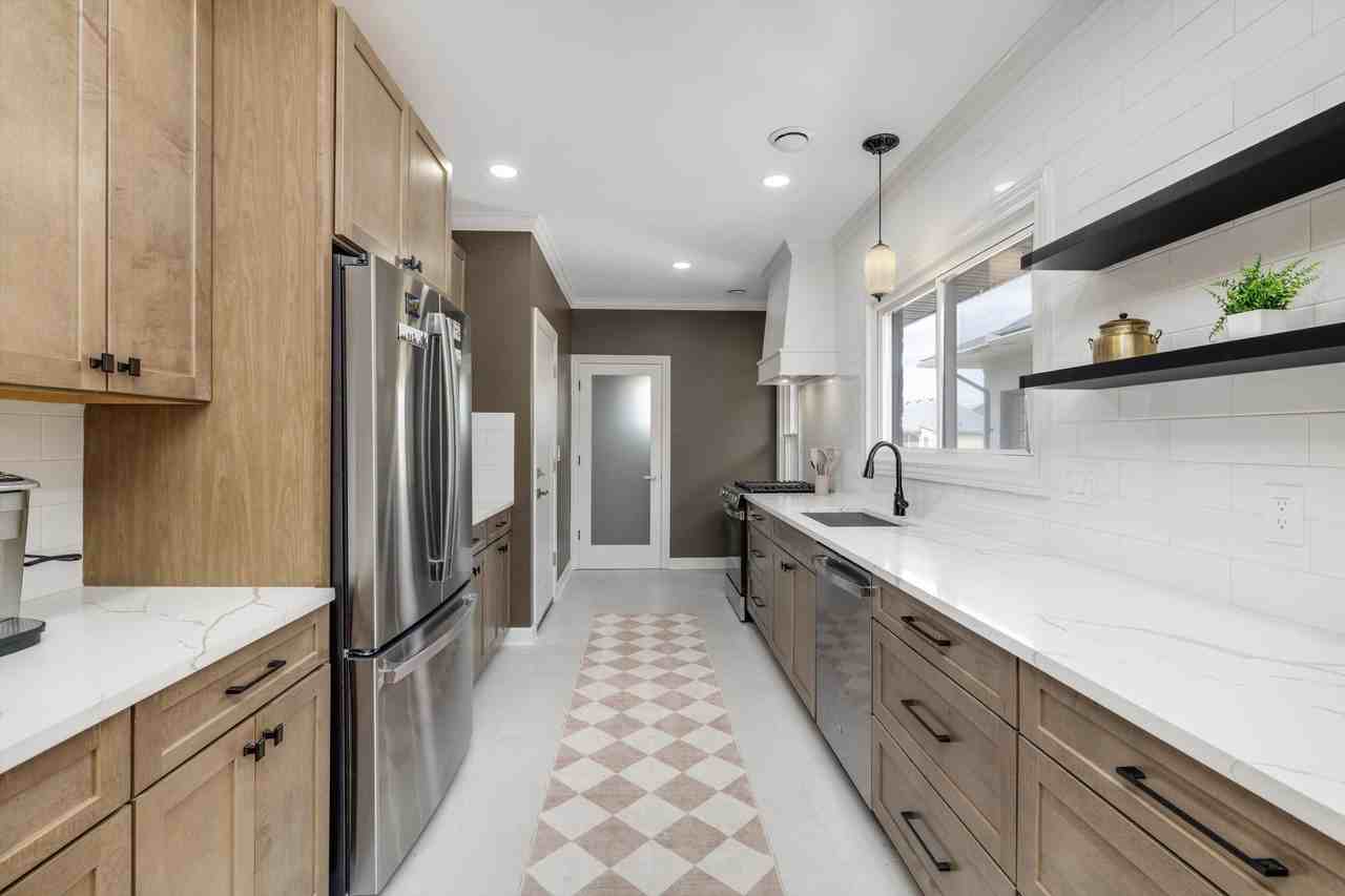 1458 Virginia Park St - Photo 6 of 16