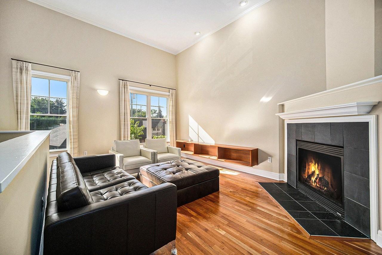 431 S Ashley St - Photo 2 of 40