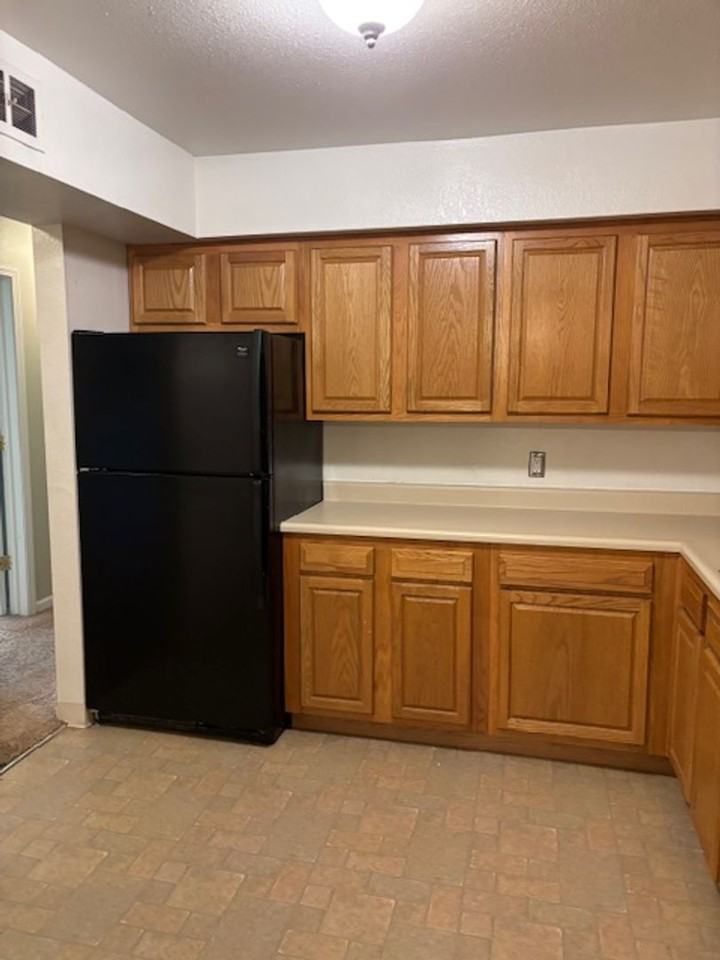 19204 Northridge Drive - Photo 3 of 11