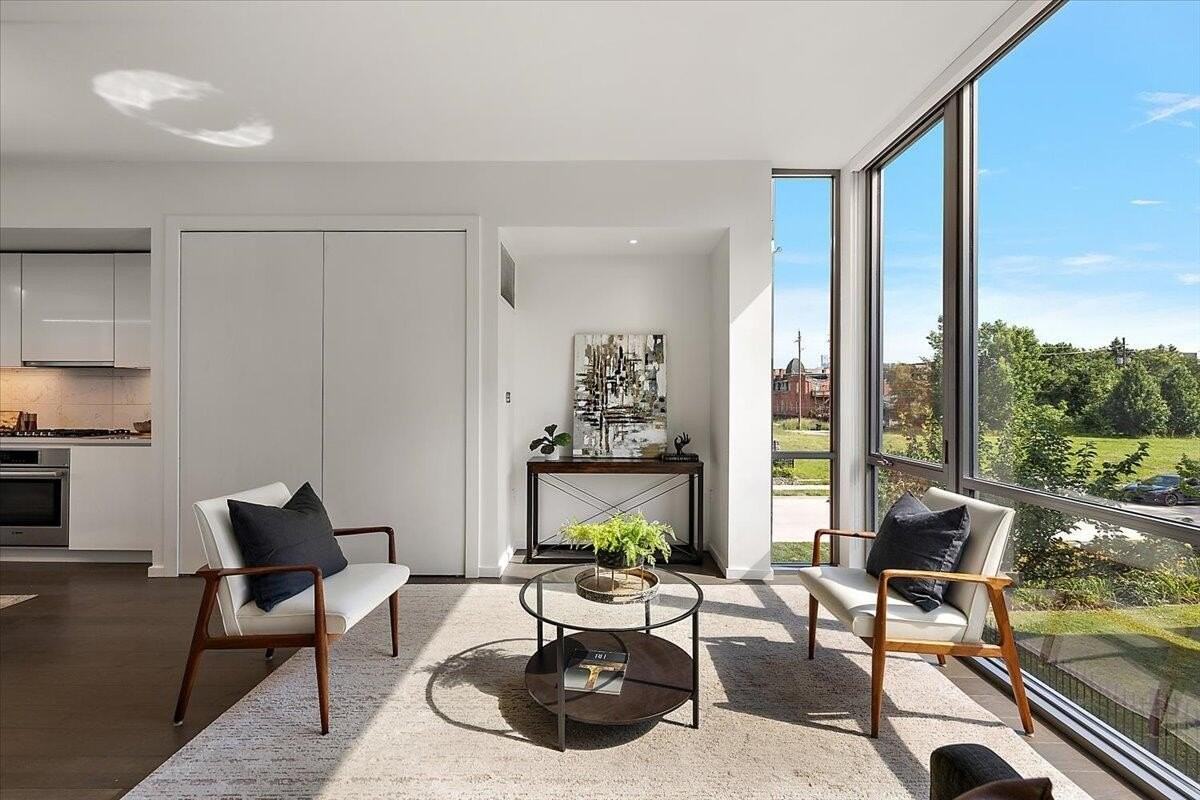 3105 Brush St - Photo 6 of 33