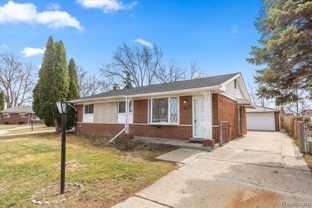 10343 N Oak Dr - Photo 1 of 1
