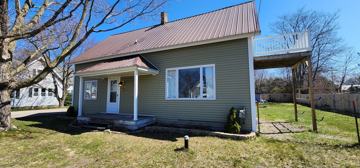 featured image of 15 Bridge St