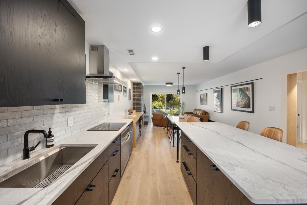 2311 Wealthy St Se Apt 22 #22 - Photo 6 of 31