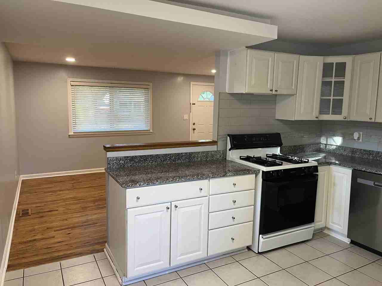 7 Metroview Ct - Photo 6 of 25