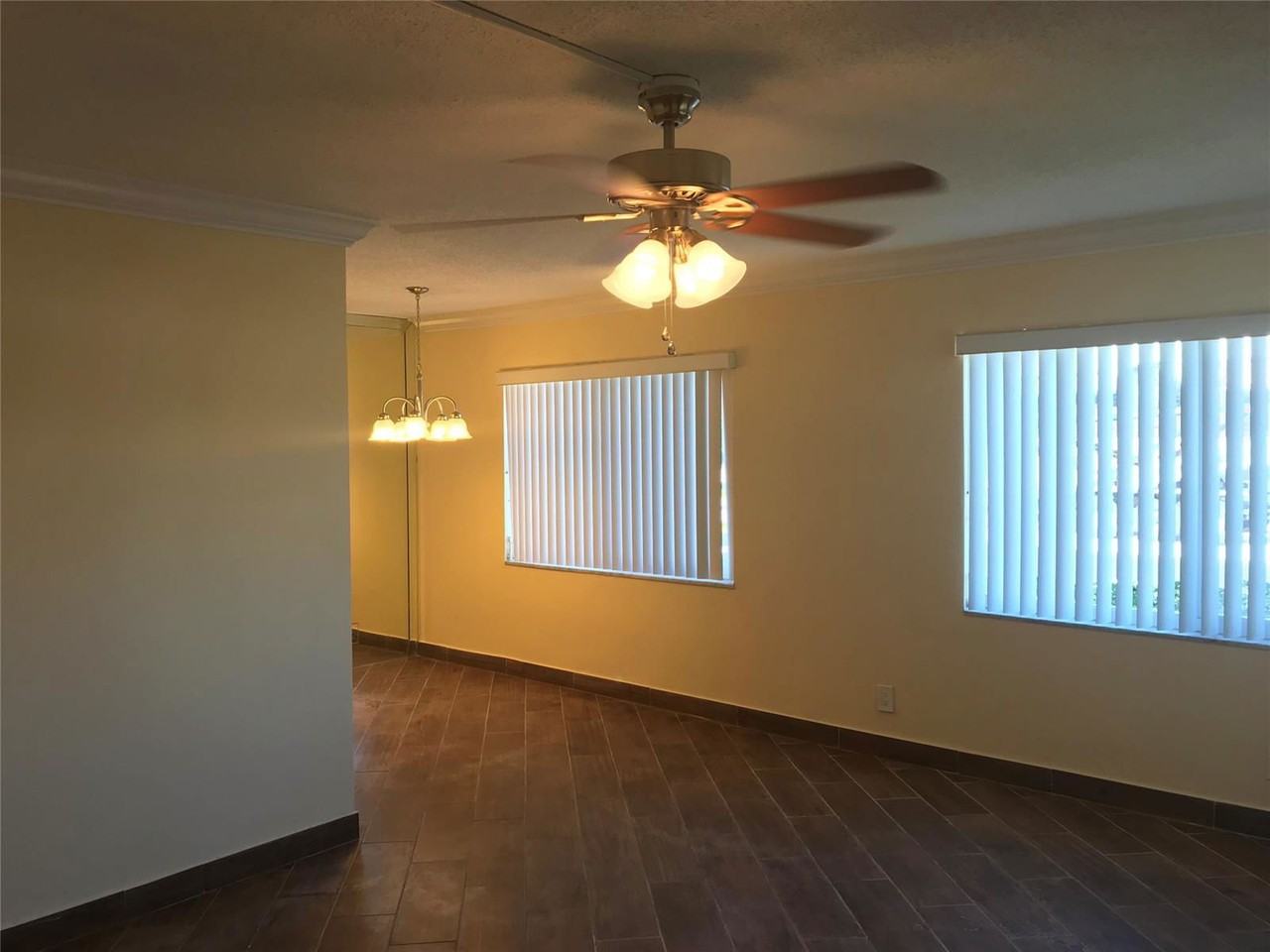 2300 Se 2nd St #1A - Photo 4 of 8