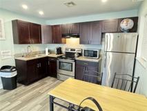 236 Se 9th Ave #1A - Photo 1 of 1