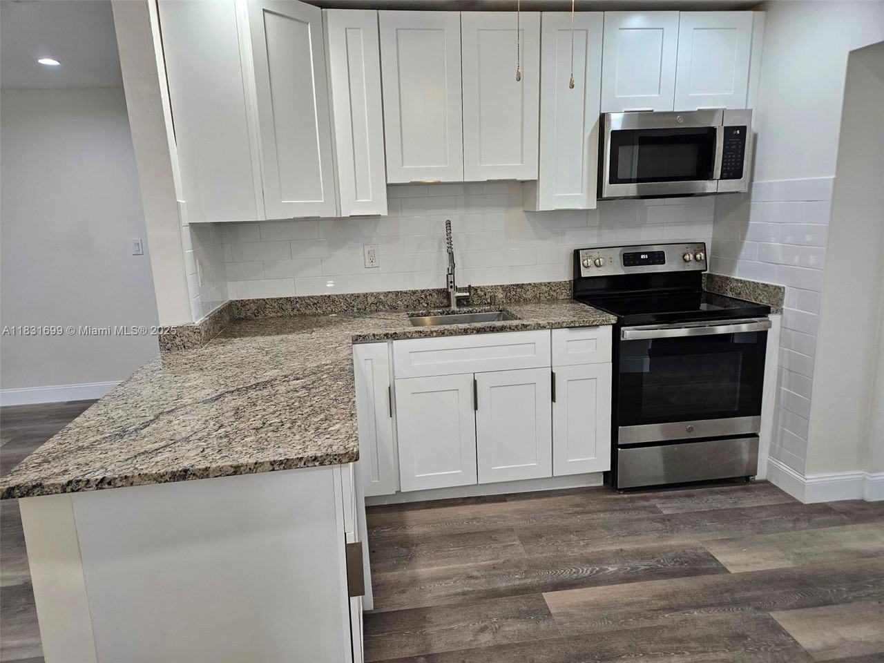 2551 Ne 7th Ter #2551A