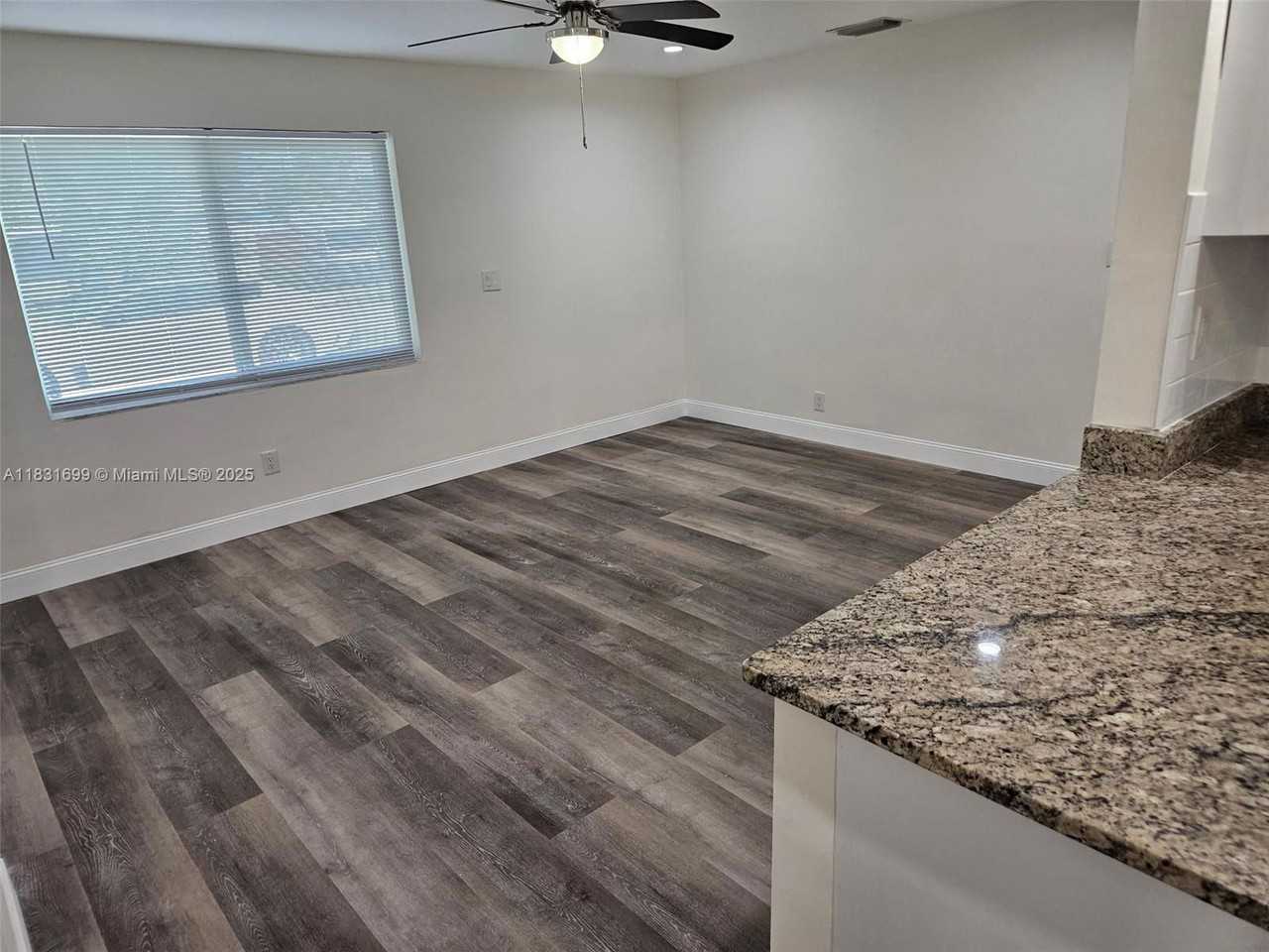 2551 Ne 7th Ter #2551A - Photo 4 of 8