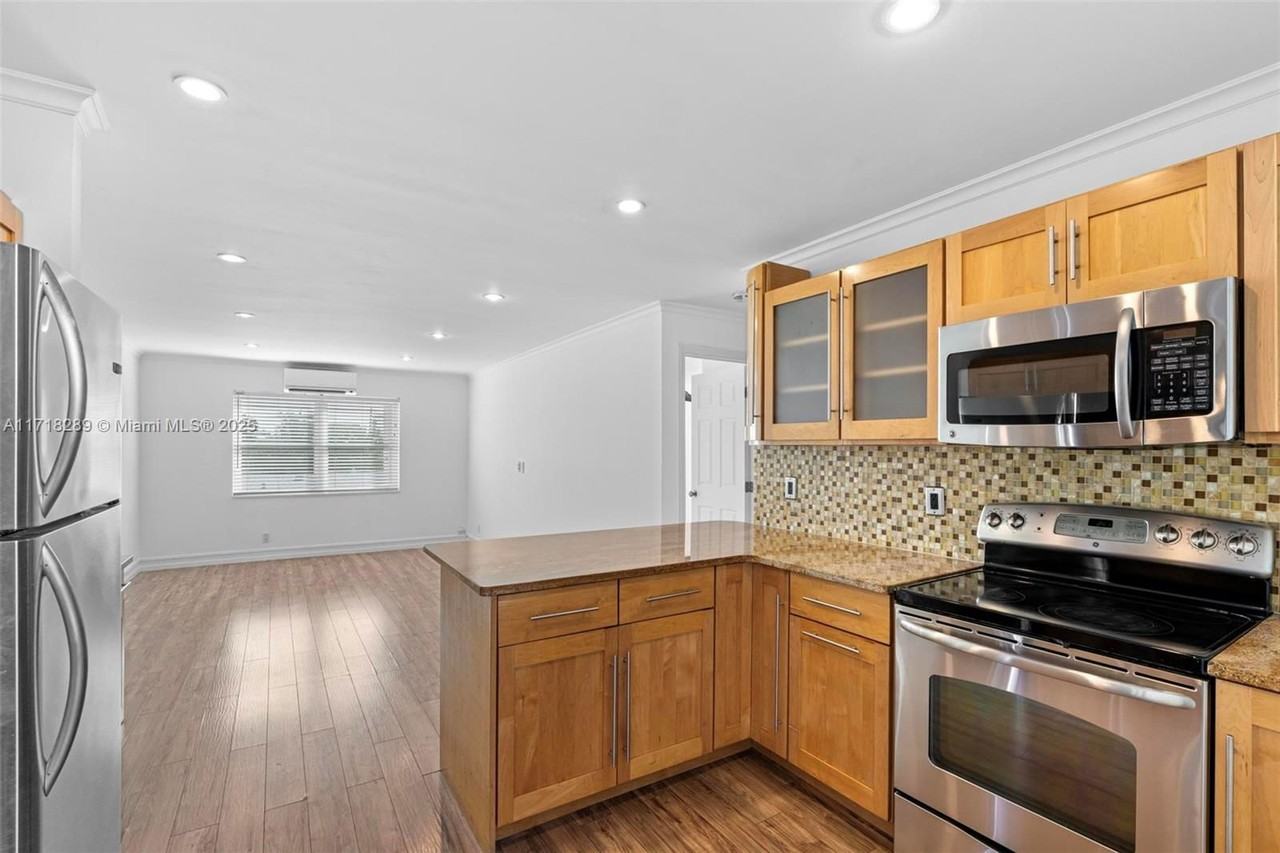 1250 East Sample Road #208A