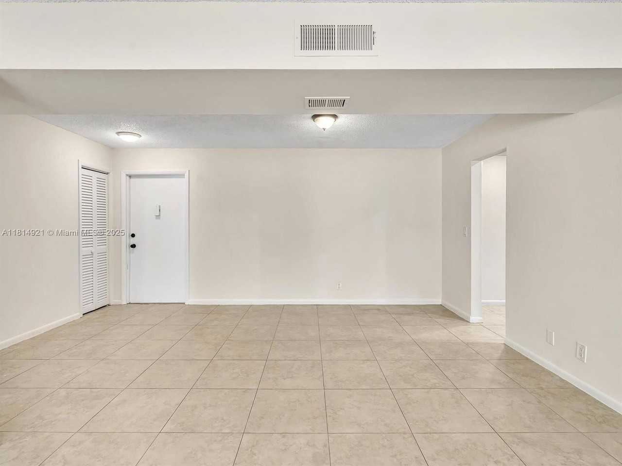 614 Nw 13th St #27A - Photo 6 of 8