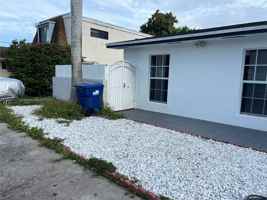 featured image of 382 Ne 113th St