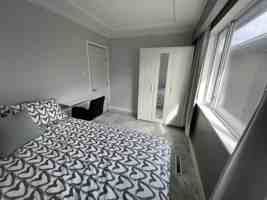 featured image of 7664 Knight Street