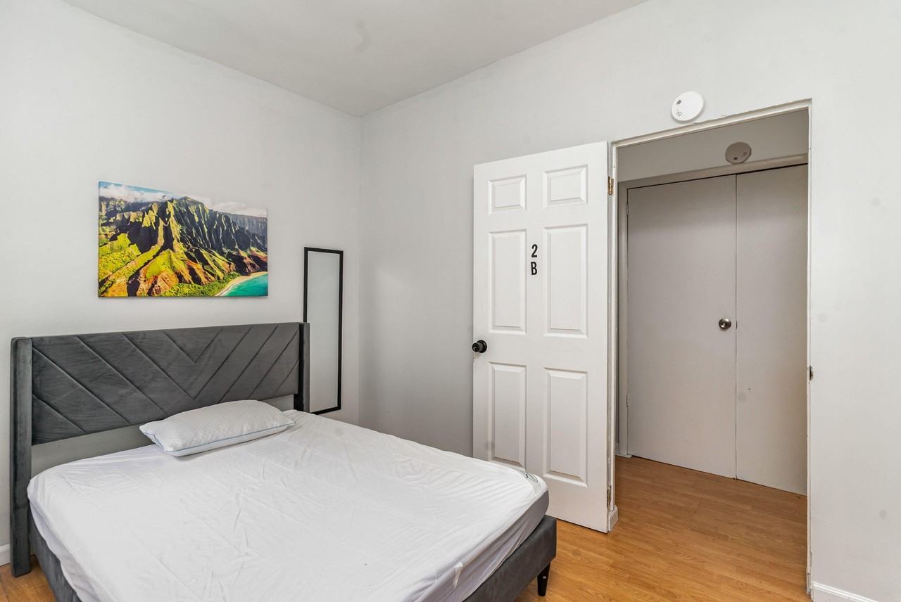 Walnut St - Photo 6 of 6