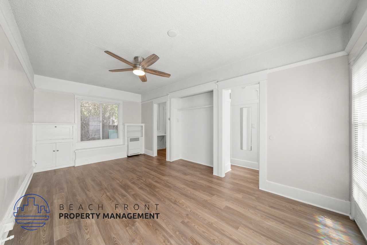 4016 S. Pacific Ave. - Photo 3 of 17