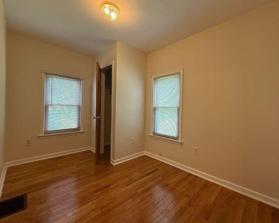 70 Holbrook St - Photo 4 of 12