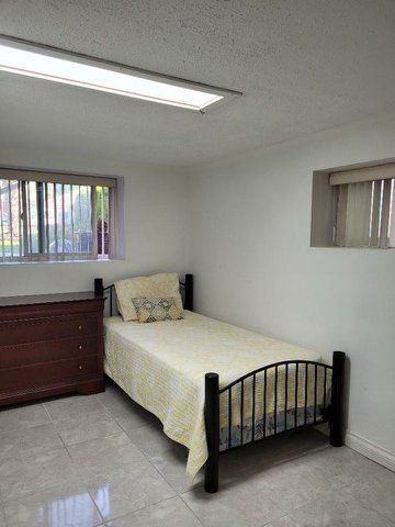 Boundary Rd & Price St - Photo 4 of 8