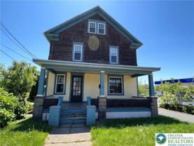 165 E Brown St - Photo 1 of 1