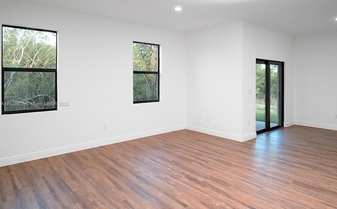 8007 Vega Court - Photo 7 of 23