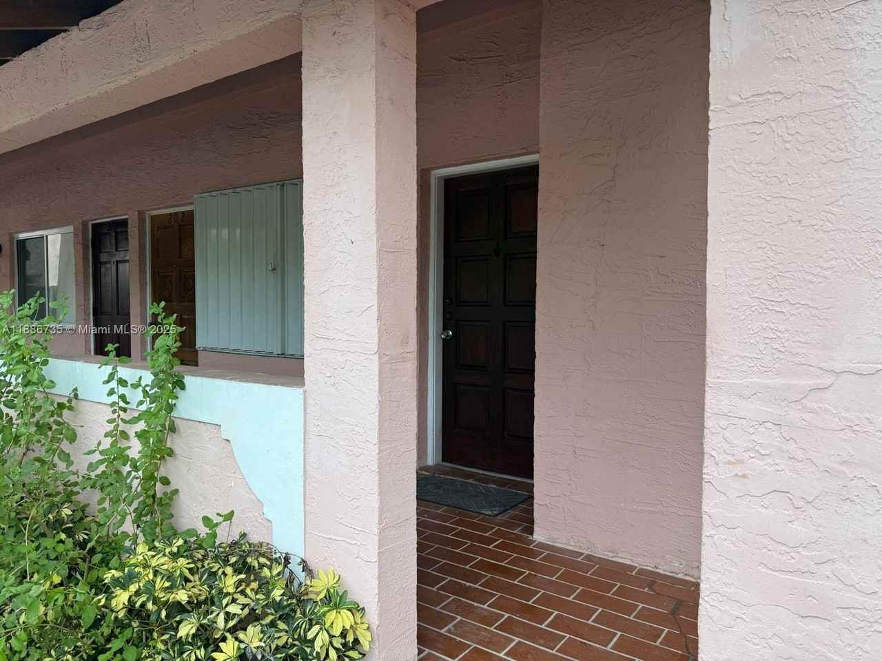 8039 Lake Dr #102 - Photo 3 of 5