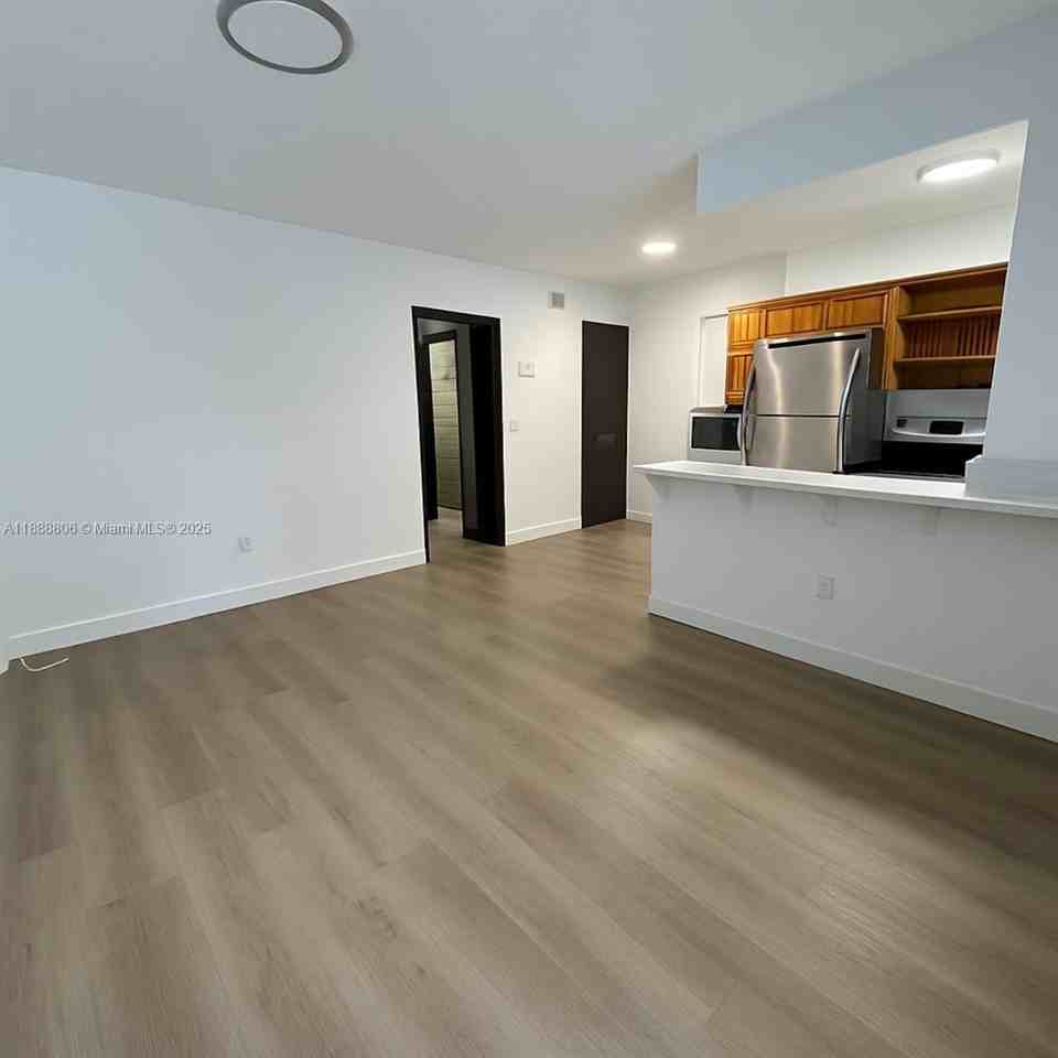 785 Northwest 96th Street #785 - Photo 4 of 12