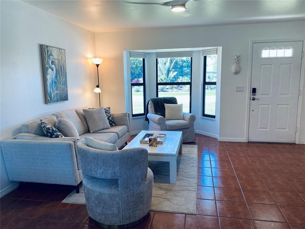 7234 Maguire Ln - Photo 5 of 18