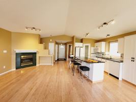 featured image of 9976 178 Ave Nw #1